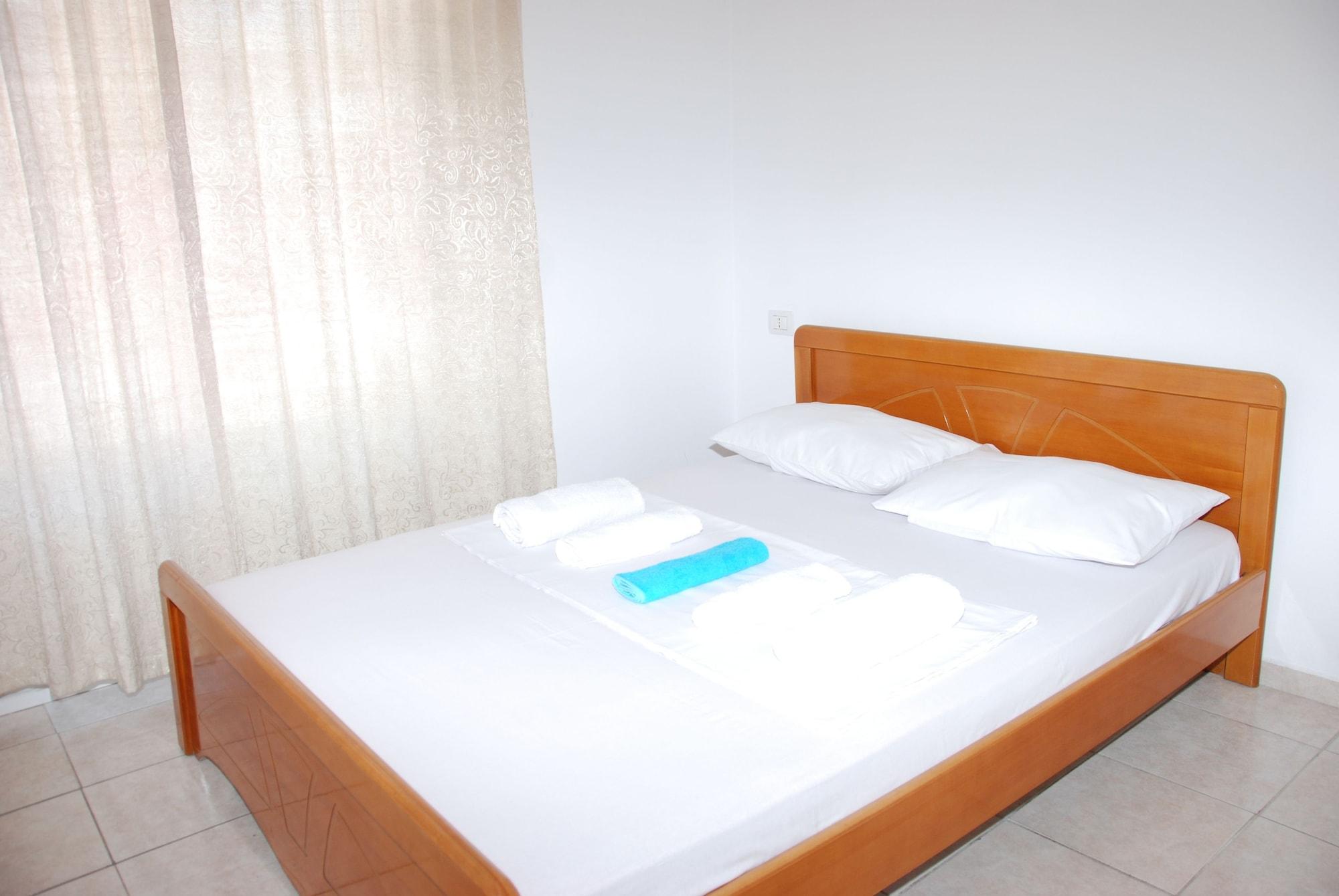 Casa Mia Hotel Sarandë Eksteriør bilde