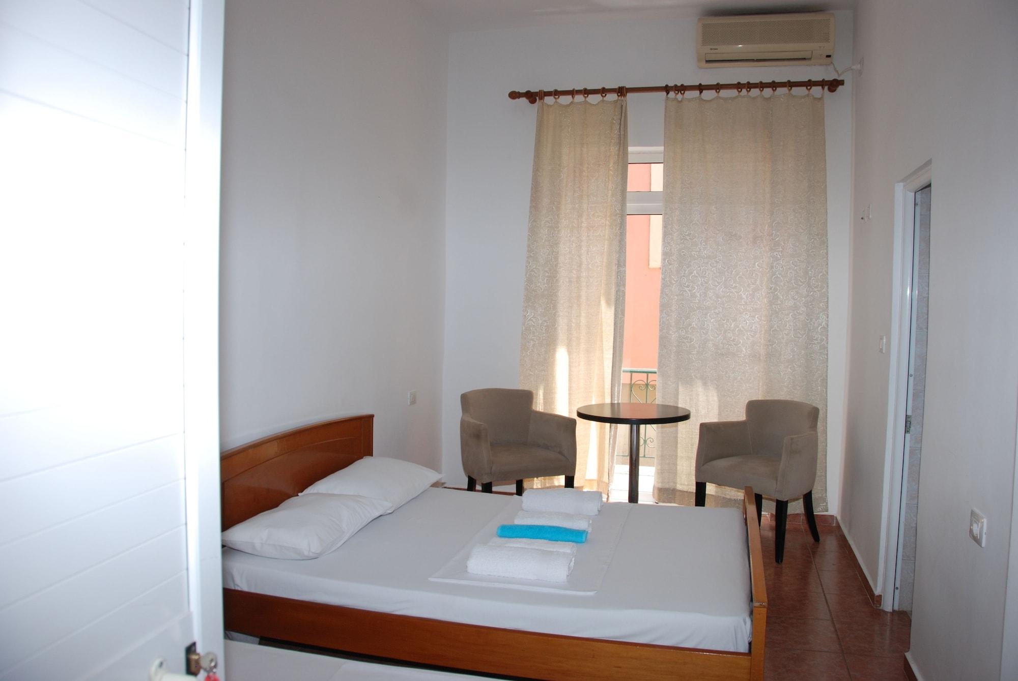 Casa Mia Hotel Sarandë Eksteriør bilde