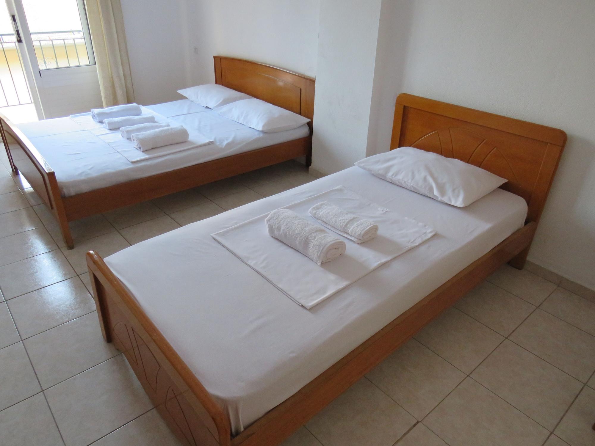Casa Mia Hotel Sarandë Eksteriør bilde