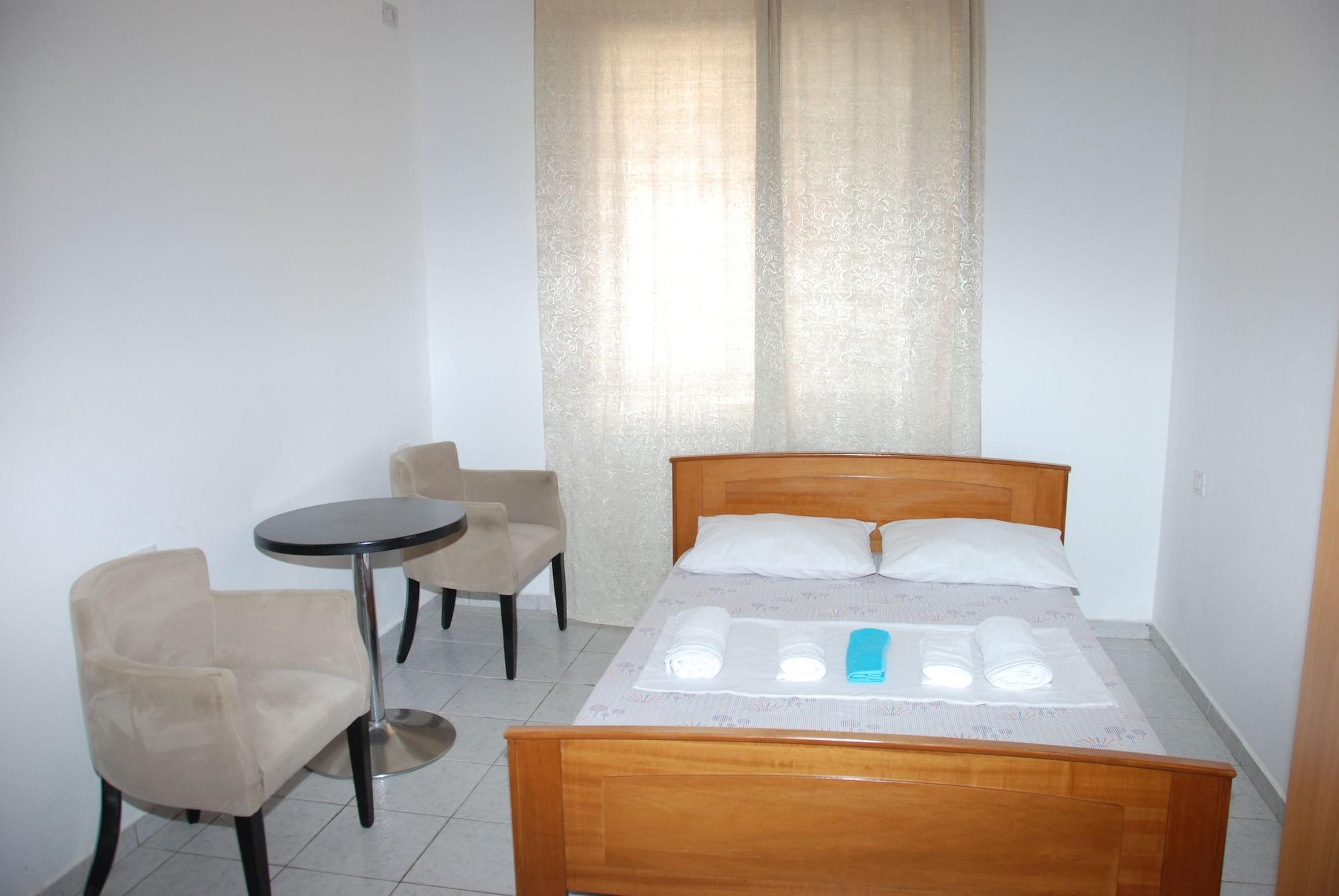 Casa Mia Hotel Sarandë Eksteriør bilde